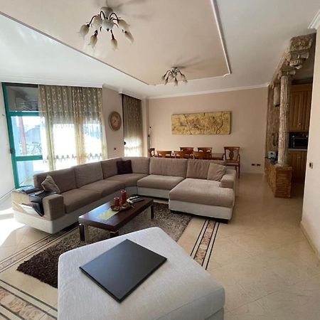 Luxury Center Apartment Tirana Exterior photo