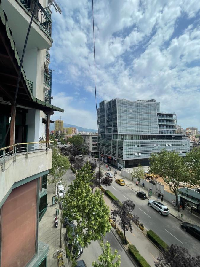 Luxury Center Apartment Tirana Exterior photo