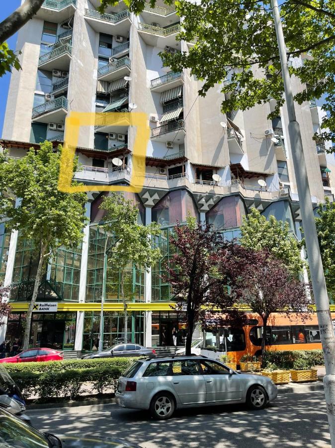 Luxury Center Apartment Tirana Exterior photo