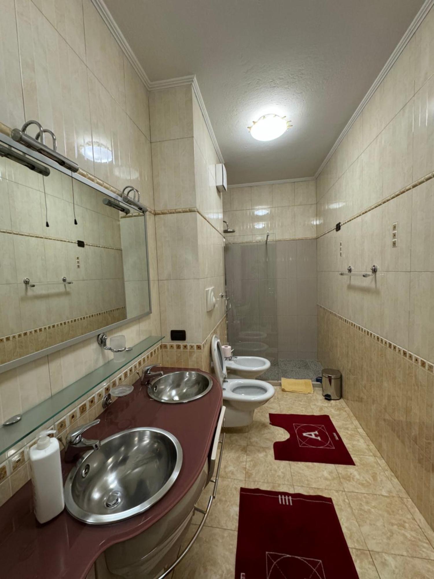 Luxury Center Apartment Tirana Exterior photo